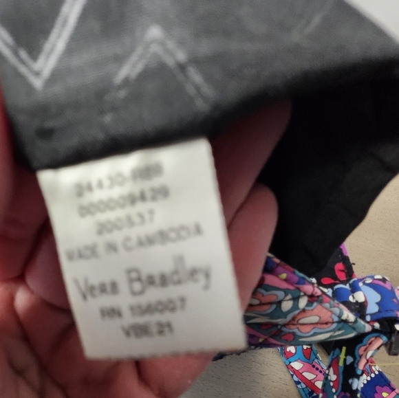 Vera Bradley Tote - Picture 3 of 3